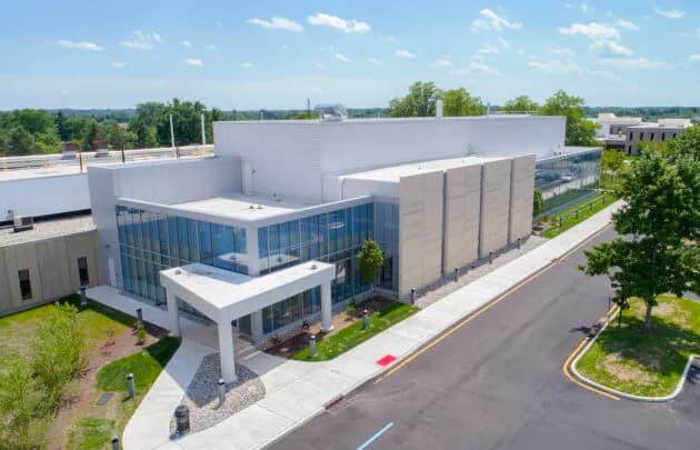 Bristol-Myers Squibb Cell Molecular Biology Laboratories — Hopewell, NJ